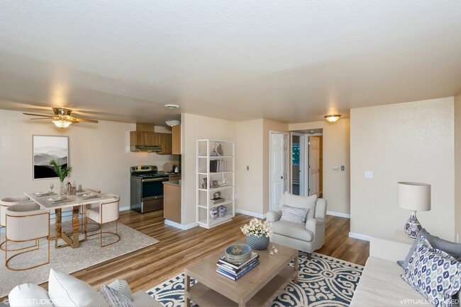 Willow Green Village in Fife, WA - Foto de edificio - Building Photo