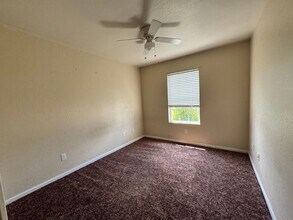 2124 Audrey Ln in Lebanon, MO - Building Photo - Building Photo
