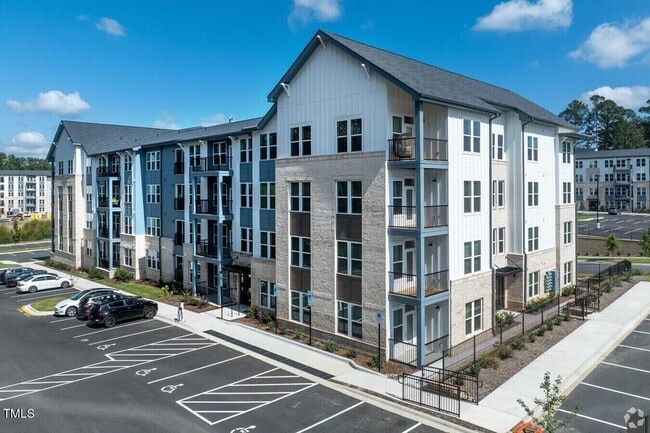 property at 2000 Olivewood St