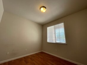 444 Lone Spur Dr in Folsom, CA - Building Photo - Building Photo