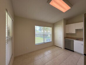 2090 Foxwood Dr in Melbourne, FL - Building Photo - Building Photo