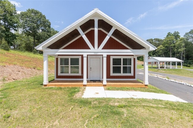 property at 1029 Smyzer
