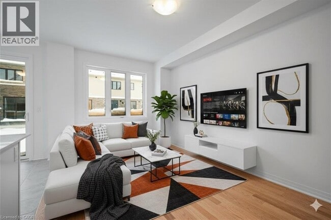 property at 901 Douro St