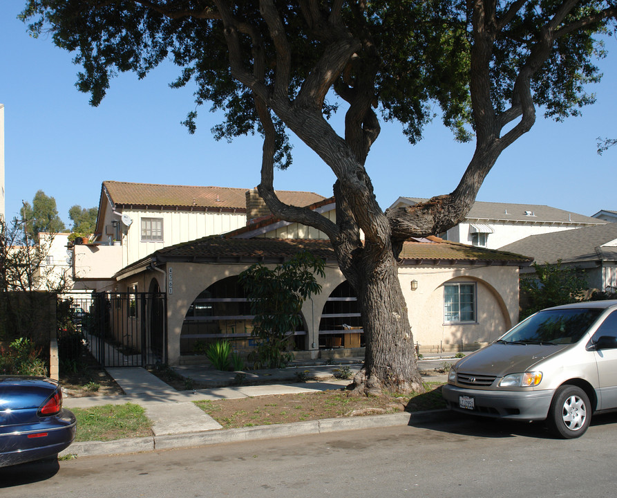 4361 Green Ave in Los Alamitos, CA - Foto de edificio