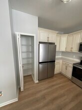 28957 Cullen Dr in Romulus, MI - Building Photo - Building Photo