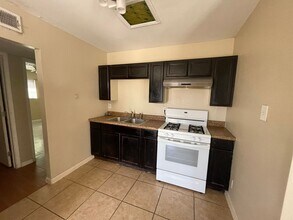 7153 Date Tree Ln in El Paso, TX - Building Photo - Building Photo