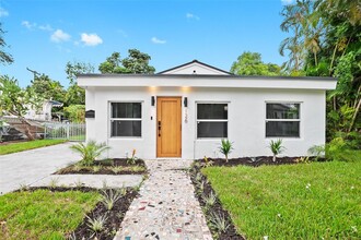 126 Florida Ave in Coral Gables, FL - Building Photo - Building Photo