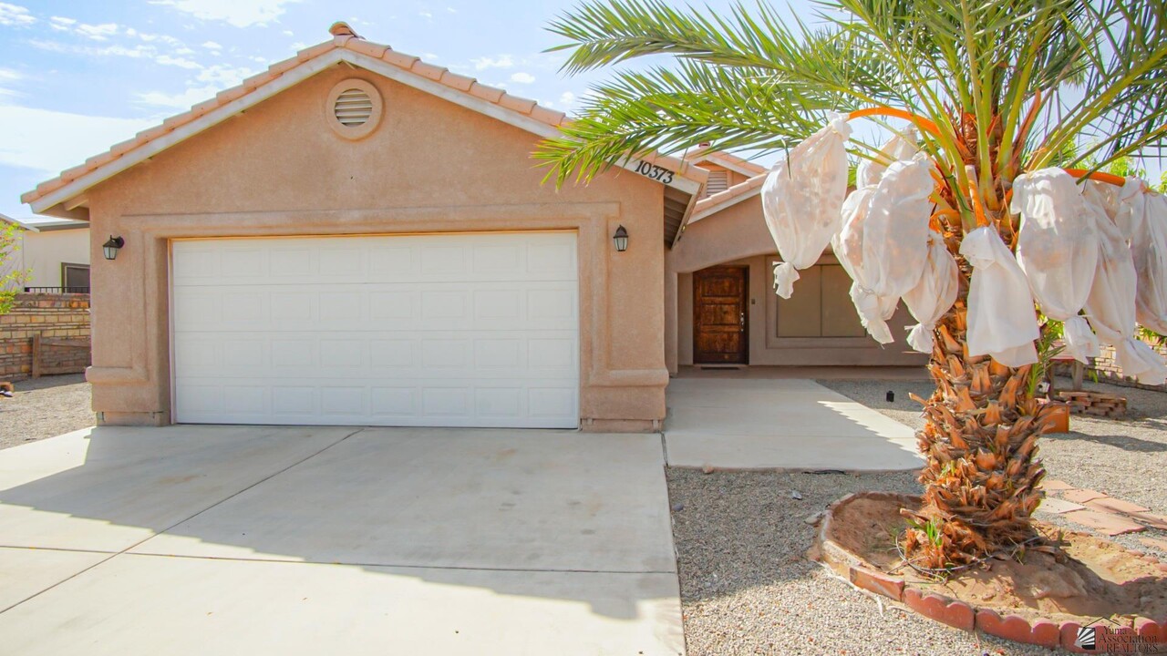 10373 E 37th Pl in Yuma, AZ - Foto de edificio