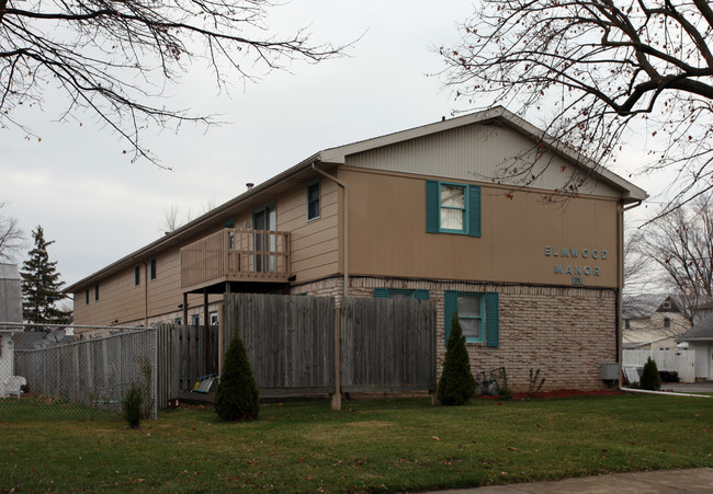 Elmwood Manor in Findlay, OH - Foto de edificio - Building Photo