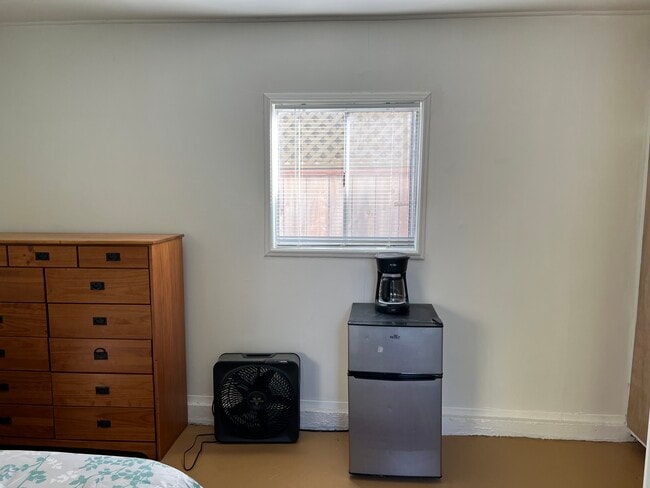 4046 Alla Rd, Unit #2 in Los Angeles, CA - Foto de edificio - Building Photo