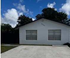 5956 Bahama Ct in West Palm Beach, FL - Building Photo