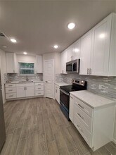 3010 Division St in Greenville, TX - Building Photo - Building Photo
