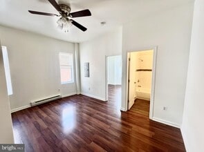 2106 E Chelten Ave in Philadelphia, PA - Building Photo - Building Photo