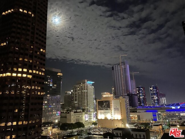 property at 877 Francisco St