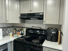 7310 NW 18th St in Margate, FL - Building Photo - Building Photo