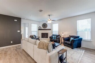 617 Presidio St in Aubrey, TX - Building Photo - Building Photo