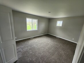 6183 N Webster Rd in Flint, MI - Building Photo - Building Photo