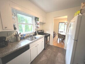 258 Ruane St in Fairfield, CT - Building Photo - Building Photo