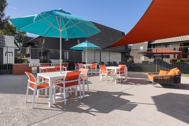 Highland Park in Tempe, AZ - Building Photo - Building Photo