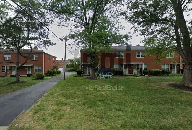 property at 2139 Ridgeview Rd