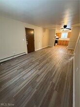 27 Wayne St SE in Niles, OH - Building Photo - Building Photo