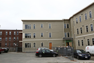 8 Banton St in Dorchester, MA - Building Photo - Building Photo