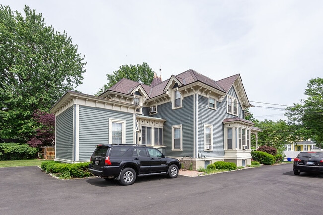 249 County St, Unit 2, Unit 2