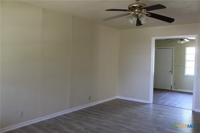 1710 Avalon Rd in Temple, TX - Building Photo - Building Photo