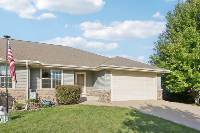 1814 Fjord Pass in Mount Horeb, WI - Building Photo - Building Photo