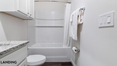 8925 Livigno Wy, Unit 15-986 in Kissimmee, FL - Building Photo - Building Photo