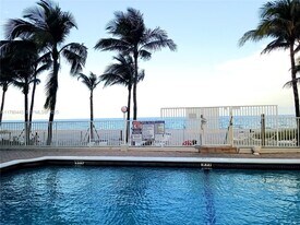 1000 S Ocean Blvd in Pompano Beach, FL - Building Photo