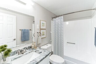 Eagle Rock Apartments at Swampscott in Swampscott, MA - Building Photo - Building Photo