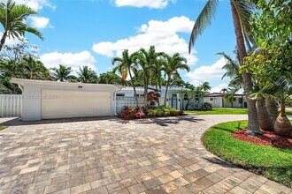 4010 NE 22nd Ave in Lighthouse Point, FL - Building Photo - Building Photo