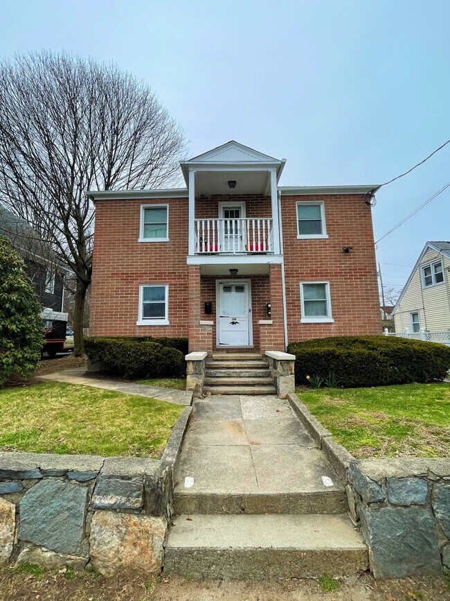 36 Charron St Rentals in Bridgeport, CT