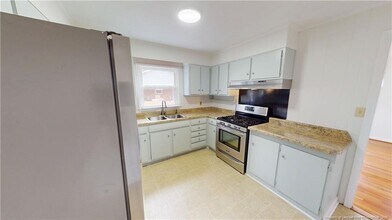 4020 Welmont Dr in Fayetteville, NC - Building Photo - Building Photo