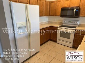 16441 Cedar Run Dr in Orlando, FL - Building Photo - Building Photo
