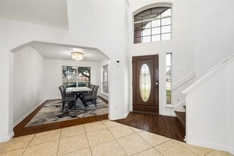 2042 Mickle Creek Dr in Houston, TX - Building Photo - Building Photo