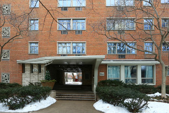 Sherman Garden Apartments in Evanston, IL - Building Photo - Building Photo