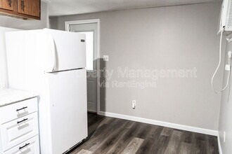 707 W Race St-Unit -6 in Kingston, TN - Building Photo - Building Photo