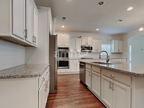 111 Doral Blue Dr in Summerville, SC - Building Photo - Building Photo