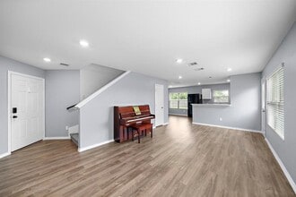 32510 Orchard Haze Dr in Brookshire, TX - Building Photo - Building Photo