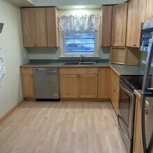3208 Greysolon Pl in Duluth, MN - Building Photo - Building Photo