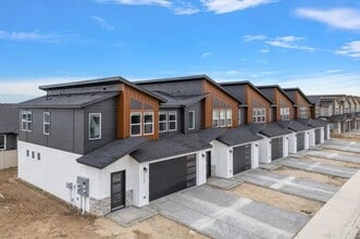 Cougar Crossing in Caldwell, ID - Foto de edificio - Building Photo