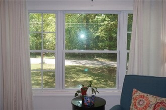 2163 Lilac Ln in Decatur, GA - Building Photo - Building Photo