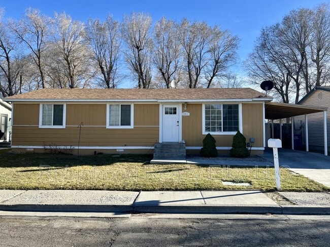 property at 951 Sunrise Dr