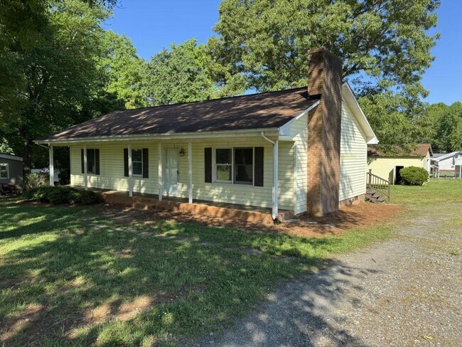173 Finger St in Lincolnton, NC - Building Photo - Building Photo