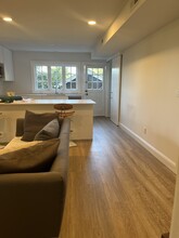 34 Oak Ridge Rd, Unit B in Berkeley, CA - Building Photo - Building Photo