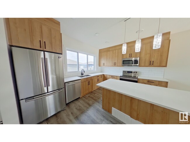 5715 Hawthorn Common SW in Edmonton, AB - Building Photo - Building Photo