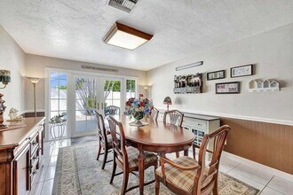 7187 Thompson Rd in Boynton Beach, FL - Building Photo - Building Photo