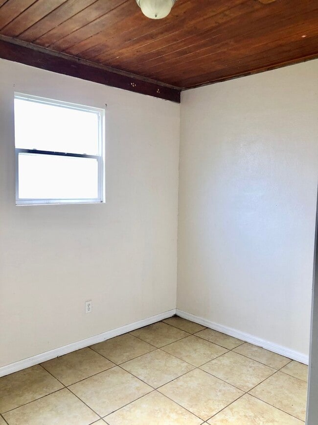 property at 5039 Studio Dr